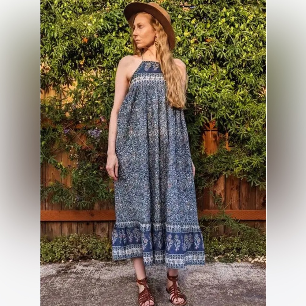 Fox in gown dress xs